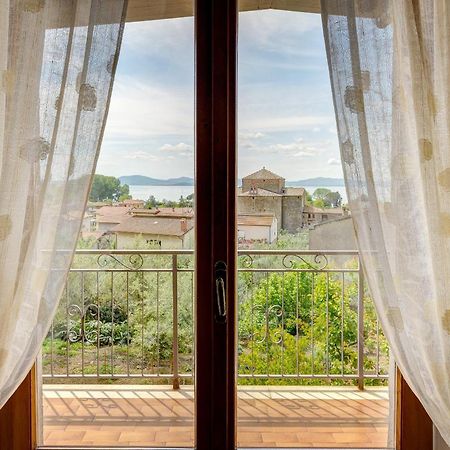 Appartamento Luisa - Vista Lago Пассиньяно-суль-Тразимено Экстерьер фото