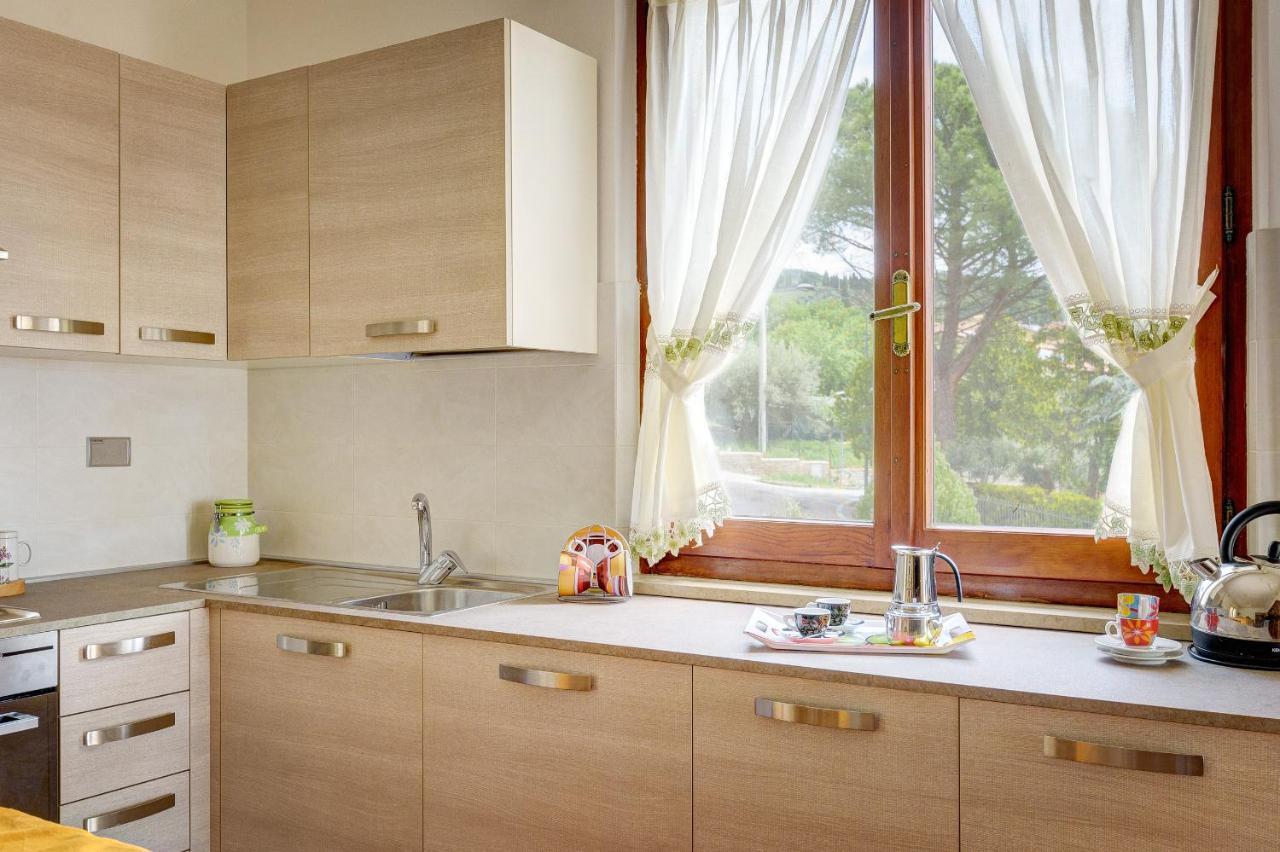 Appartamento Luisa - Vista Lago Пассиньяно-суль-Тразимено Экстерьер фото