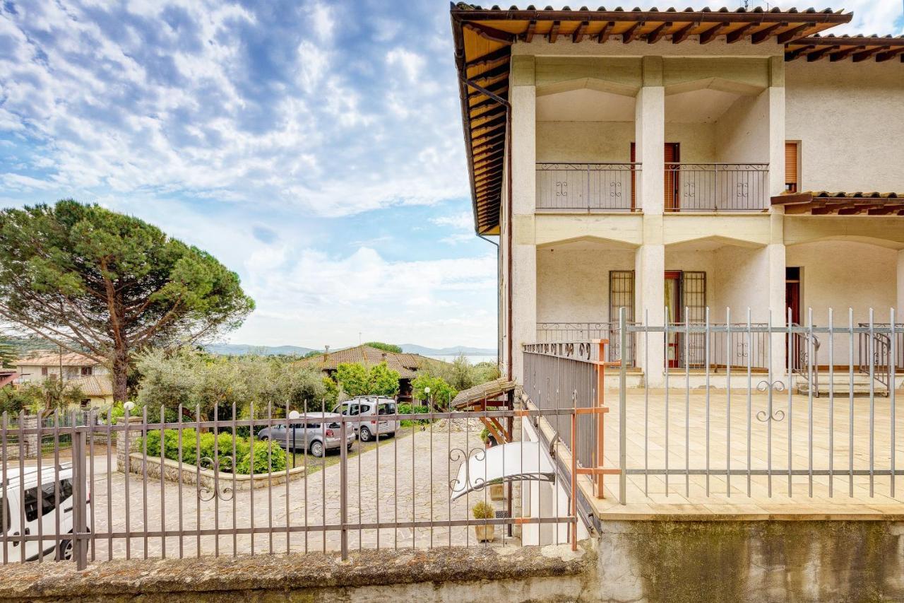 Appartamento Luisa - Vista Lago Пассиньяно-суль-Тразимено Экстерьер фото